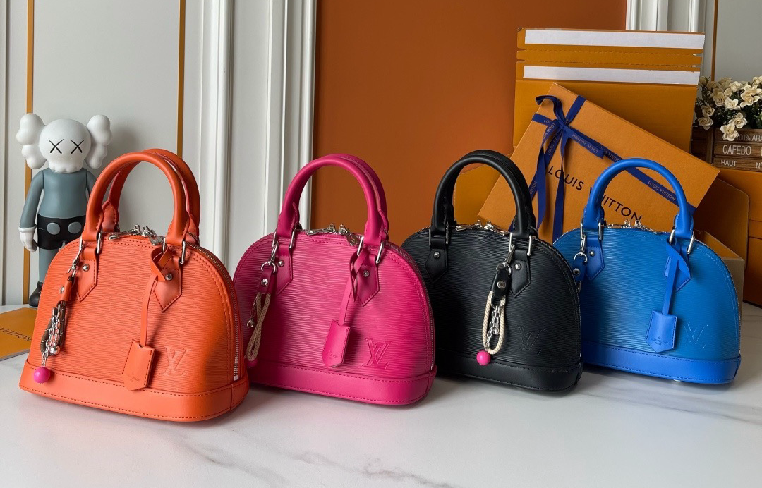 Handbag